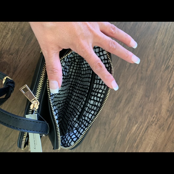 Francesca’s collection beautiful double zip bag - Picture 6 of 8